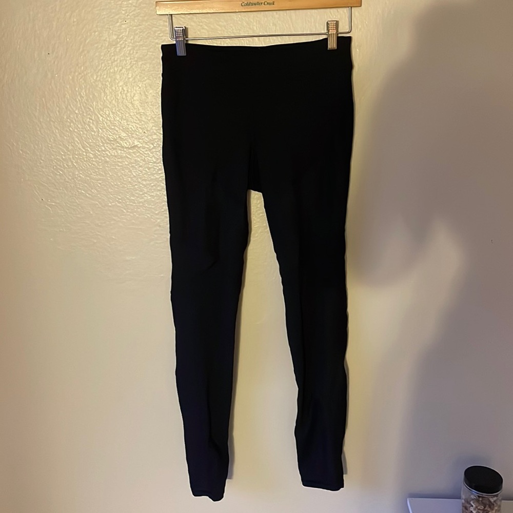 Black leggings